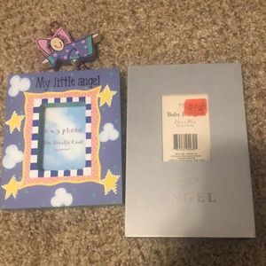 Two 2x3 decorative frames